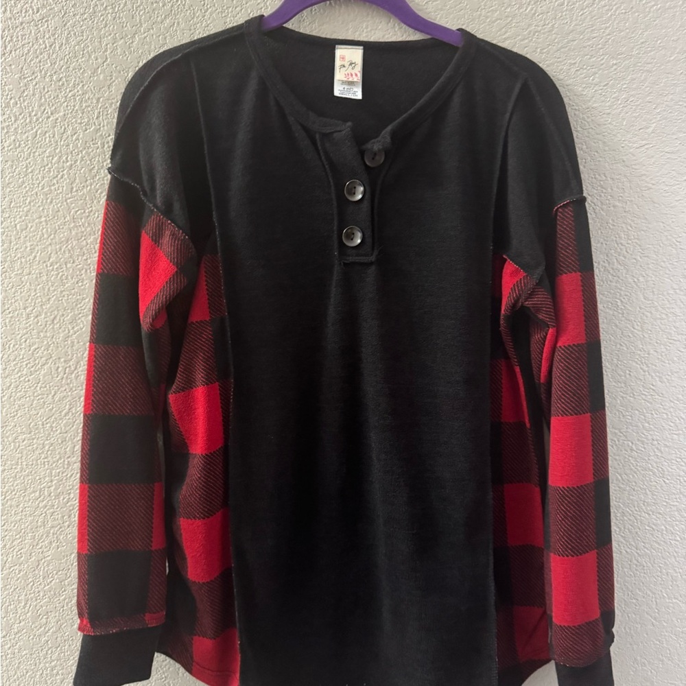7th Ray Black Textured Henley Top